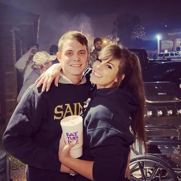 Meet your Posher, Alyson - Picture 1 of 1